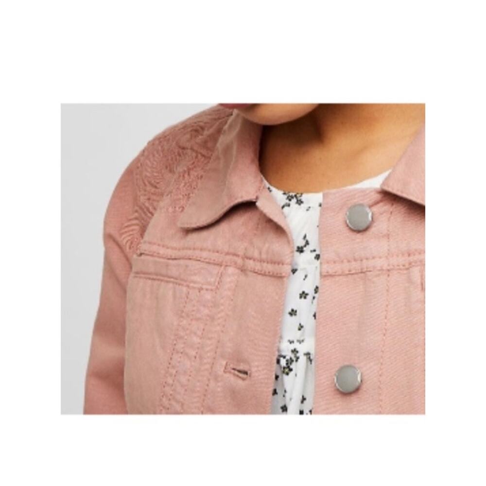 Loft Denim Jacket Size XL Rose Pink Paisley Embroidered 100% Cotton Jean Pockets - Picture 3 of 12